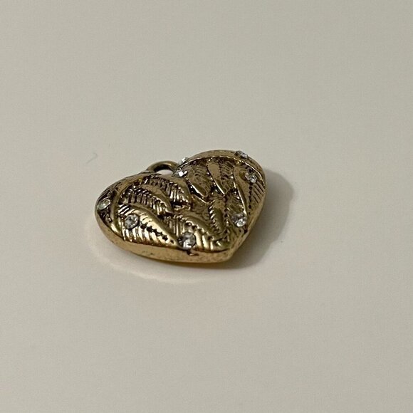 Betsey Johnson Heart Charm Pendant - Picture 6 of 10